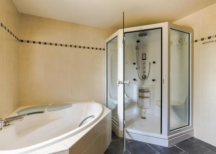 Domaine Chateau De Dieupart Дом отдыха Эвей