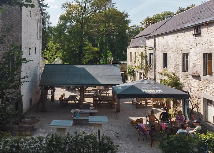 Domaine Chateau De Dieupart Дом отдыха *